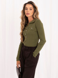 Elegantný khaki pulóver s golierom a gombíkmi