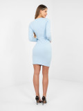 Svetlomodré rebrované puzdrové šaty