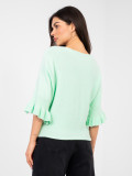 Elegantný mätový sveter s 3/4 rukávmi a volánom