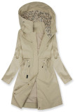 Predĺžená parka s potlačou v kapucni svetlobéžová
