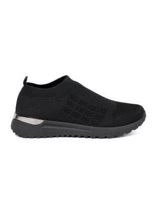 Čierne športové slip-on tenisky s textilným zvrškom
