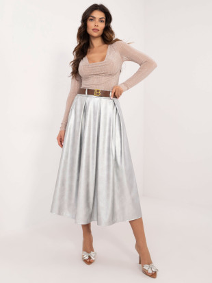 Elegantná strieborná midi sukňa