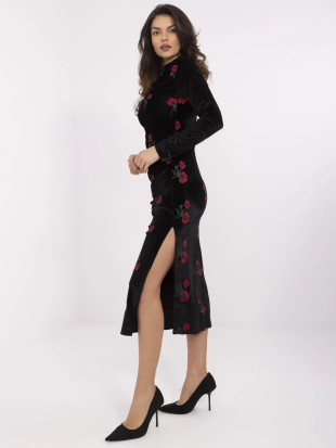Elegantná midi šaty s kvetinovou potlačou