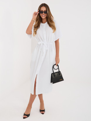 Biele rozšírené midi šaty s opaskom a vreckami