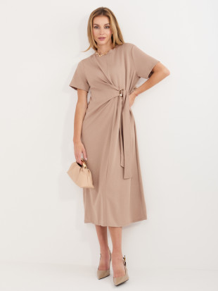 Béžové midi letné šaty s krátkym rukávom