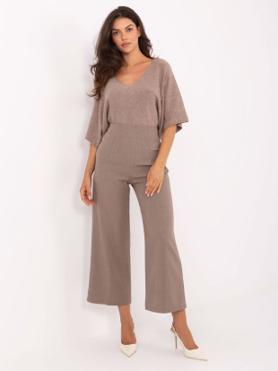 Elegantné tmavobéžové nohavice s vysokým pásom