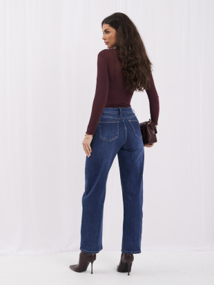 Tmavomodré mom jeans s vysokým pásom