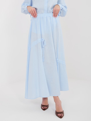 Svetlomodrá midi sukňa s viazaním